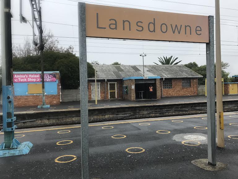 Lansdowne train station is full of excrement, garbage and rats GroundUp